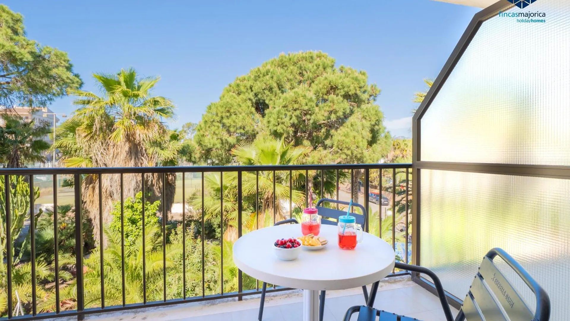 Apartamentos Bella Maria Portocolom  Apartahotel